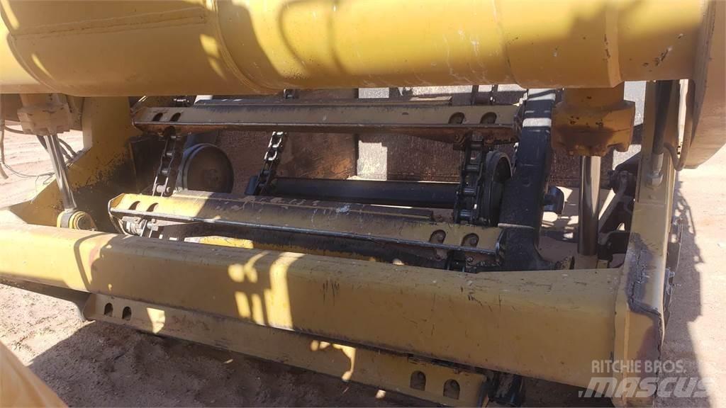 CAT 623F Scrapers