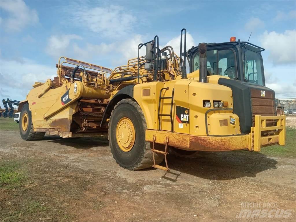 CAT 623K Scrapers