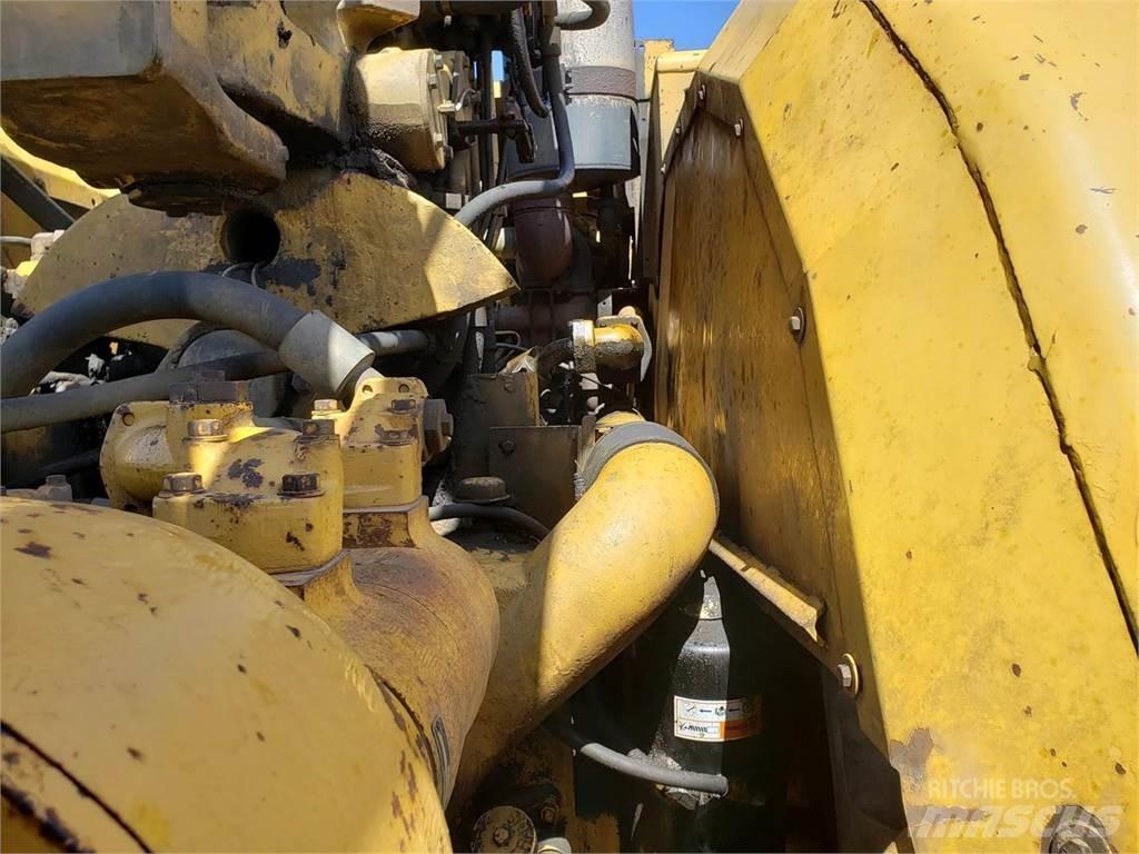 CAT 631D Scrapers