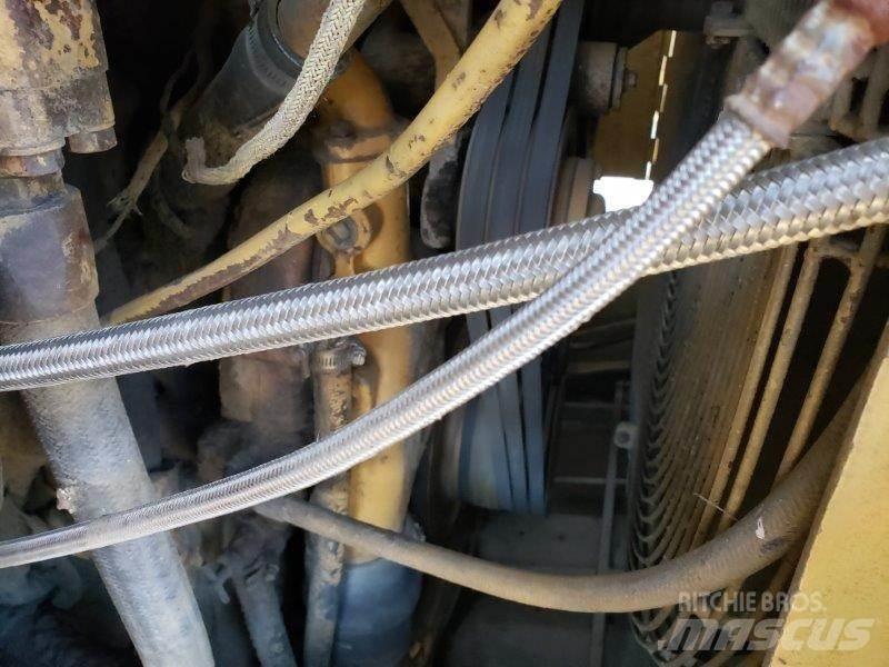 CAT 631D Scrapers