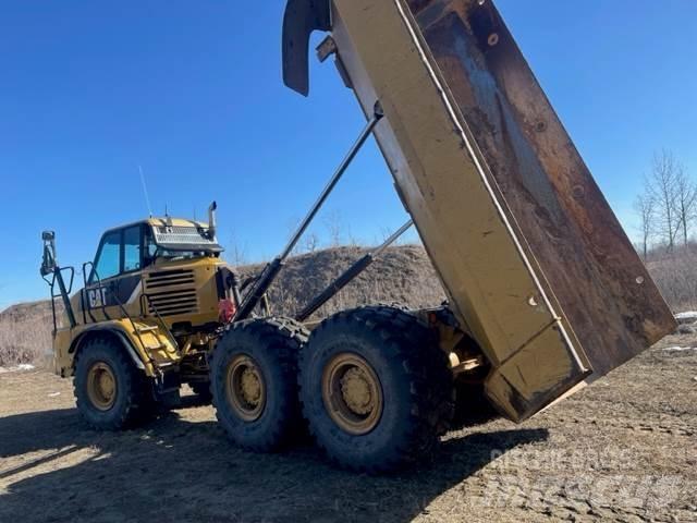 CAT 730 Articulated Haulers