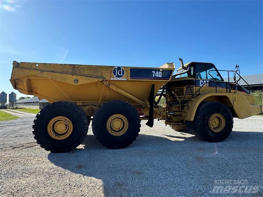 CAT 740 Articulated Haulers