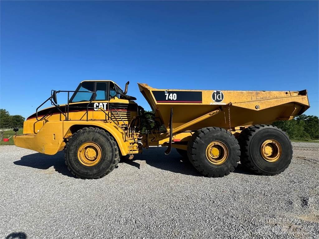 CAT 740 Articulated Haulers