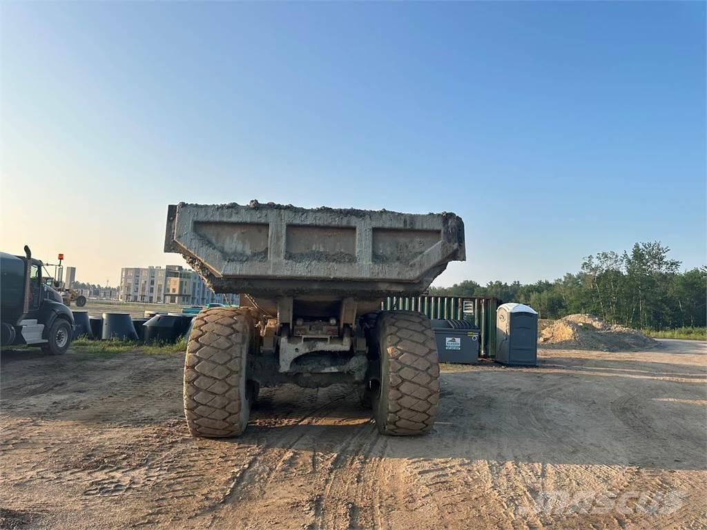 CAT 740 Articulated Haulers
