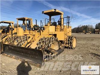 CAT 815B Soil compactors