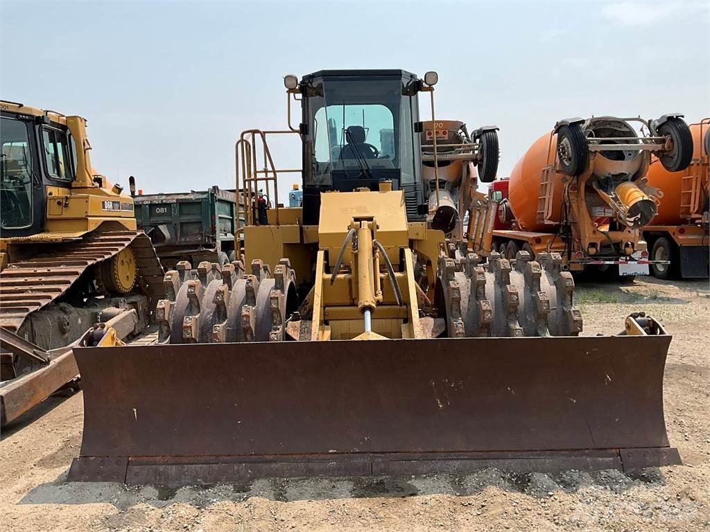 CAT 815F Soil compactors