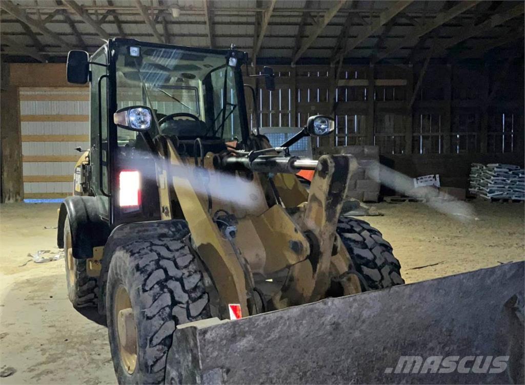 CAT 906H Wheel loaders
