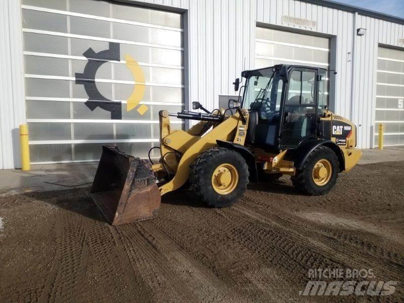 CAT 906M Wheel loaders