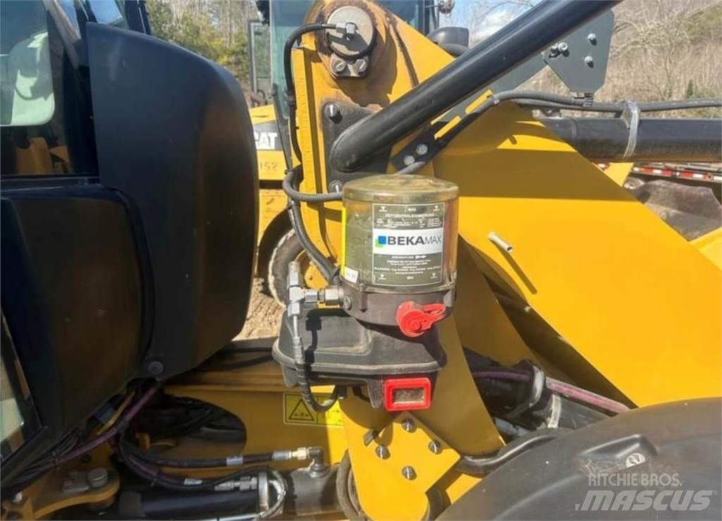CAT 906M Wheel loaders