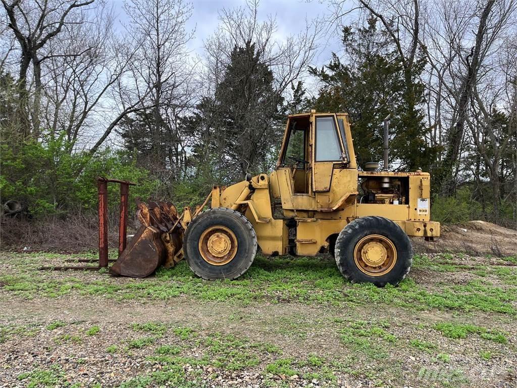CAT 930 Wheel loaders