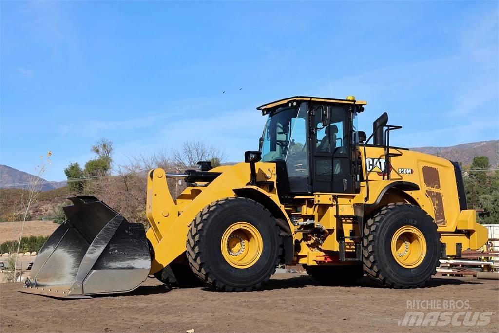 CAT 950M Wheel loaders