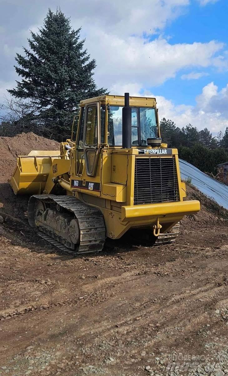 CAT 963 Crawler loaders