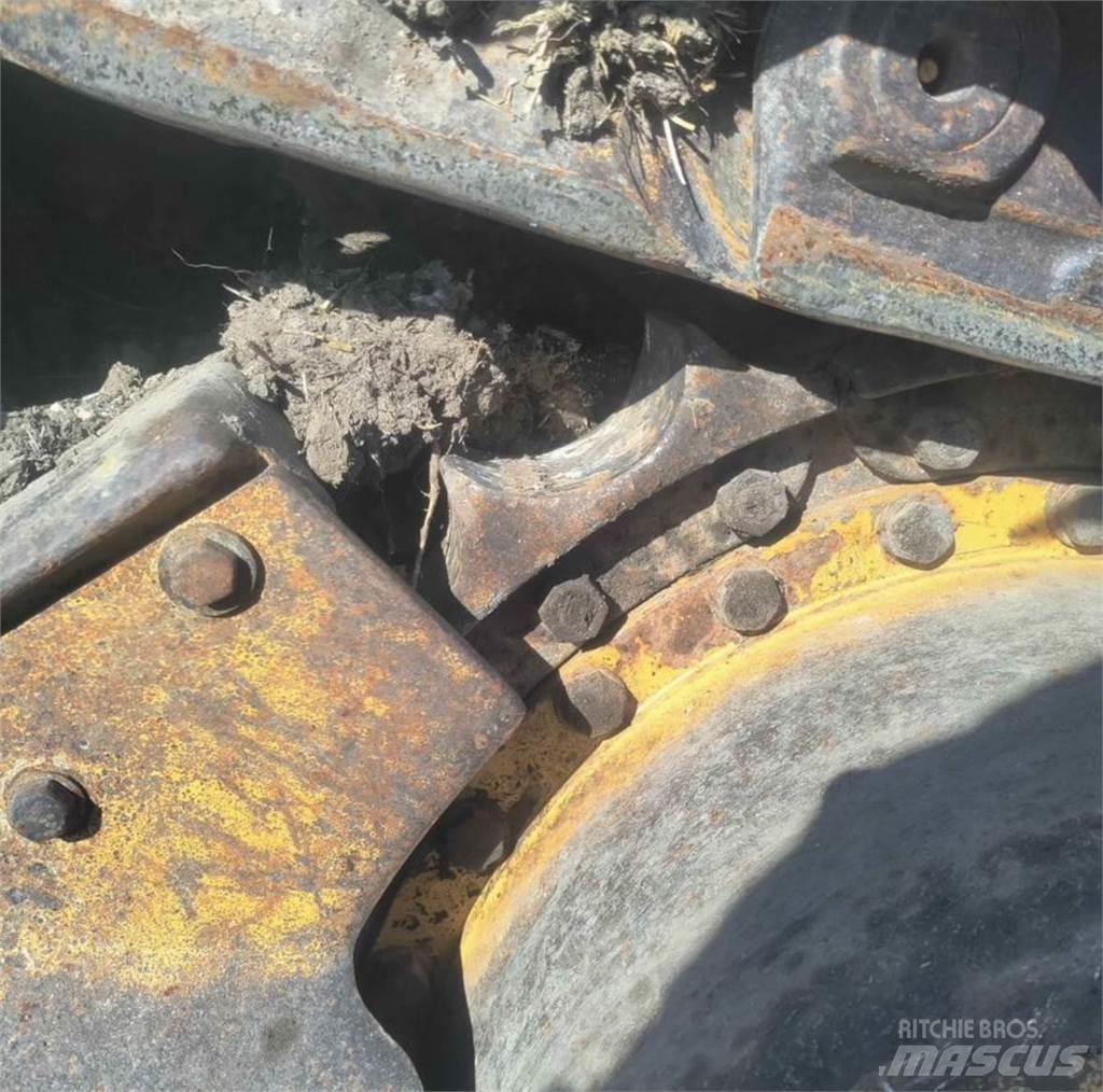 CAT 963D Crawler loaders