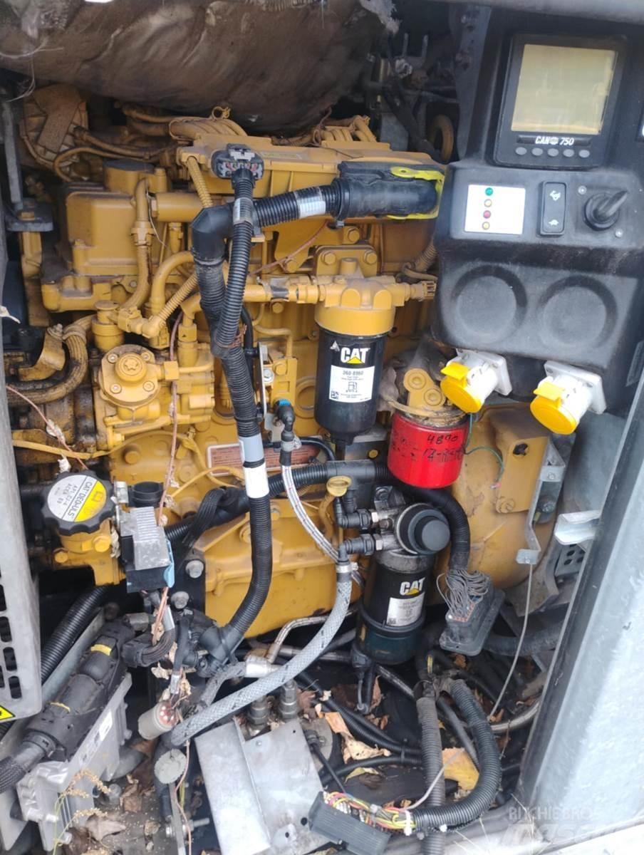 CAT C3.4B Engines