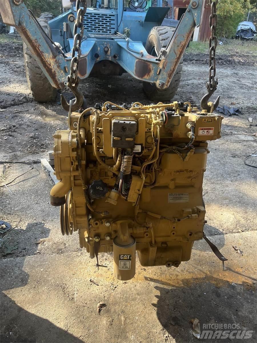 CAT C4.4 Engines