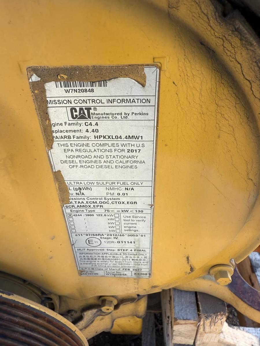 CAT C4.4 Engines