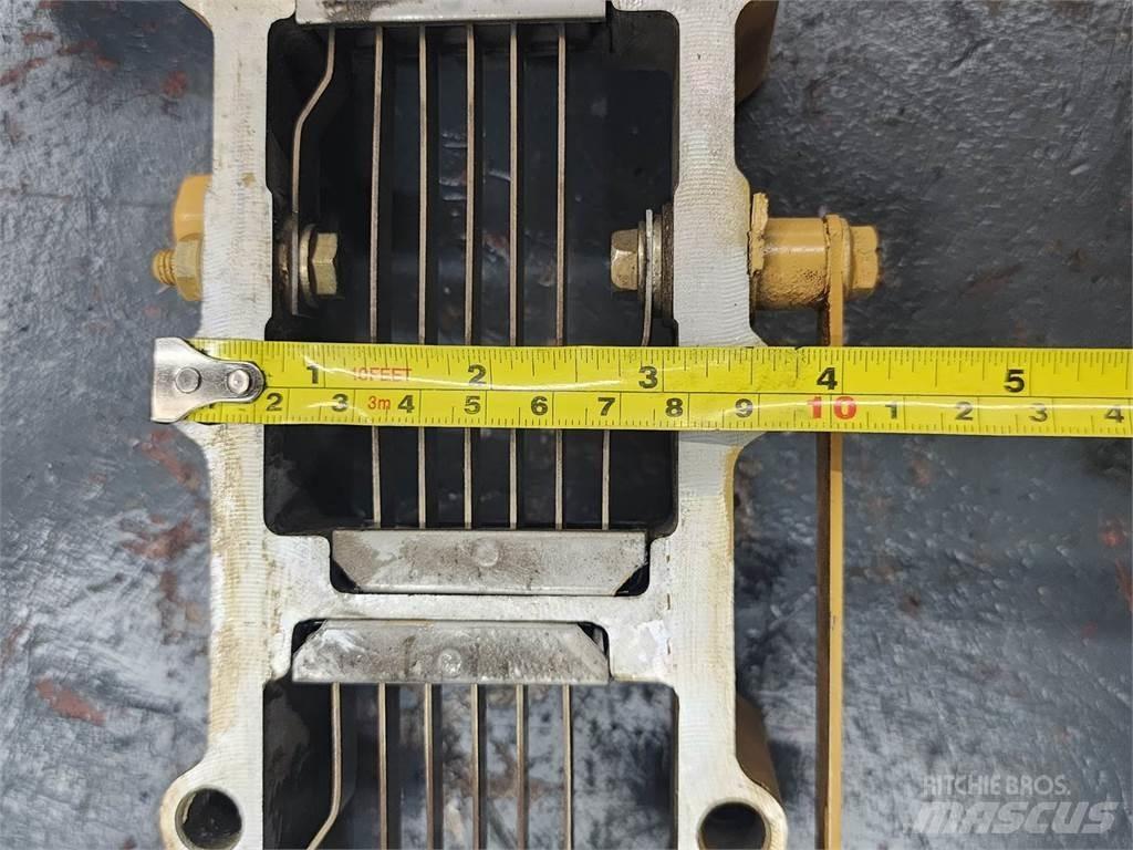 CAT C7 Other components