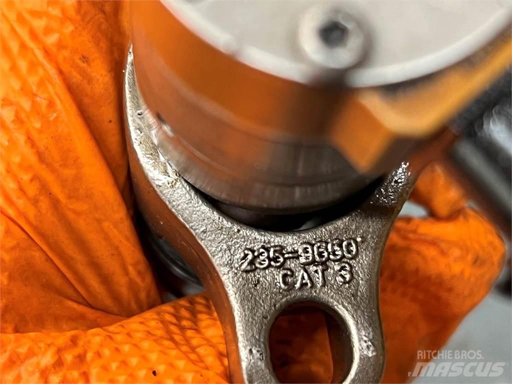 CAT C7 Other components