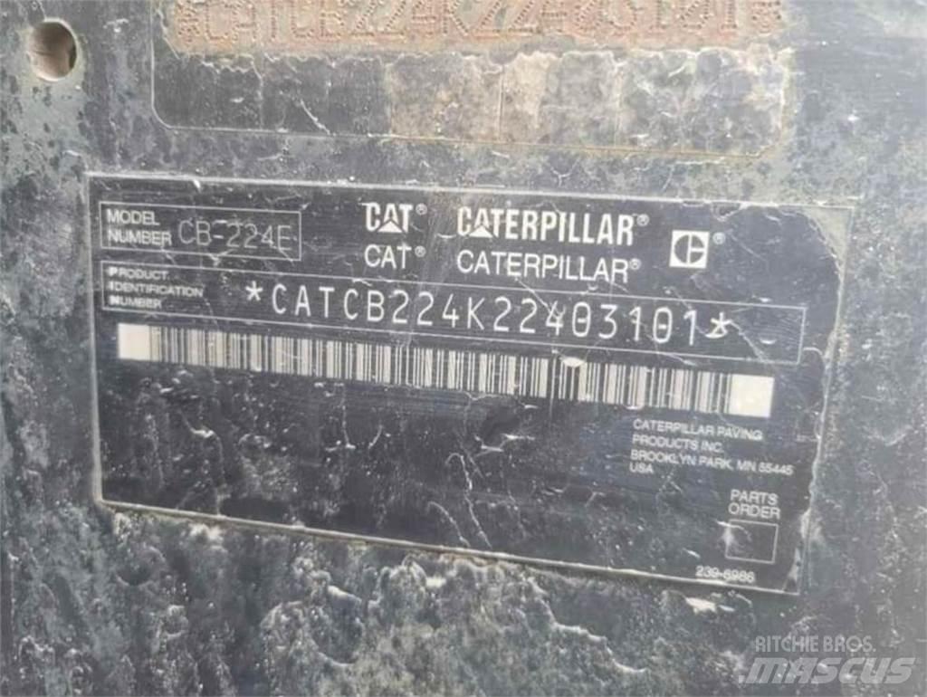 CAT CB24 Single drum rollers