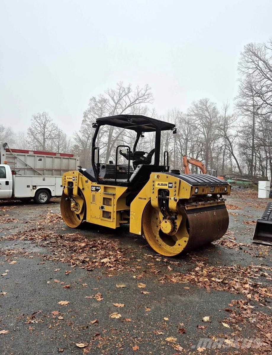 CAT CB54B Single drum rollers