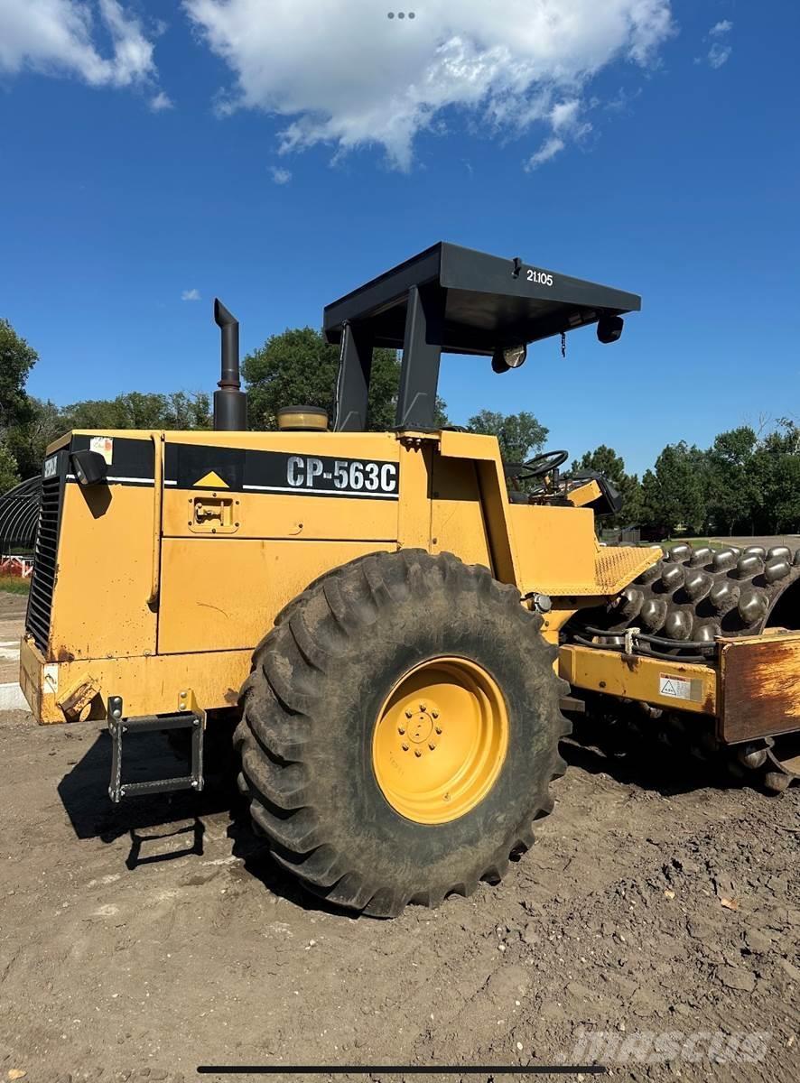 CAT CP563C Soil compactors