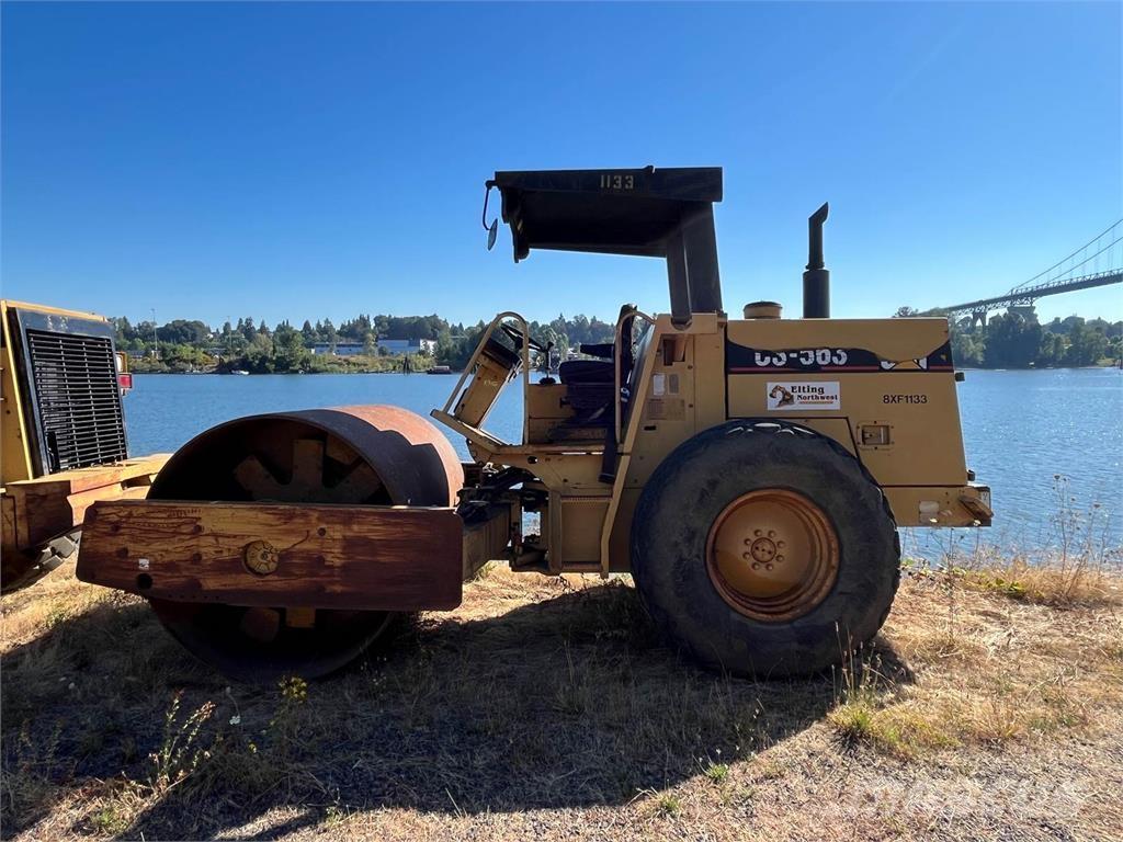 CAT CP563E Single drum rollers
