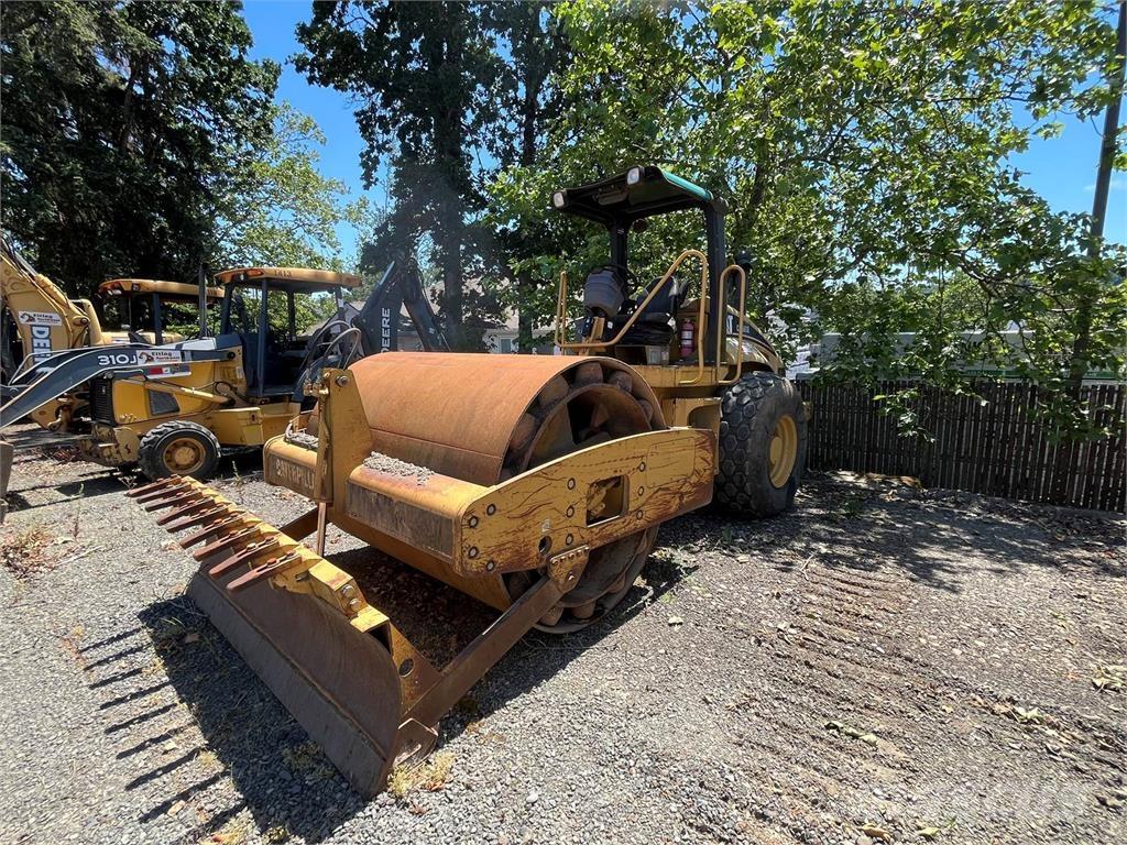 CAT CP563E Single drum rollers