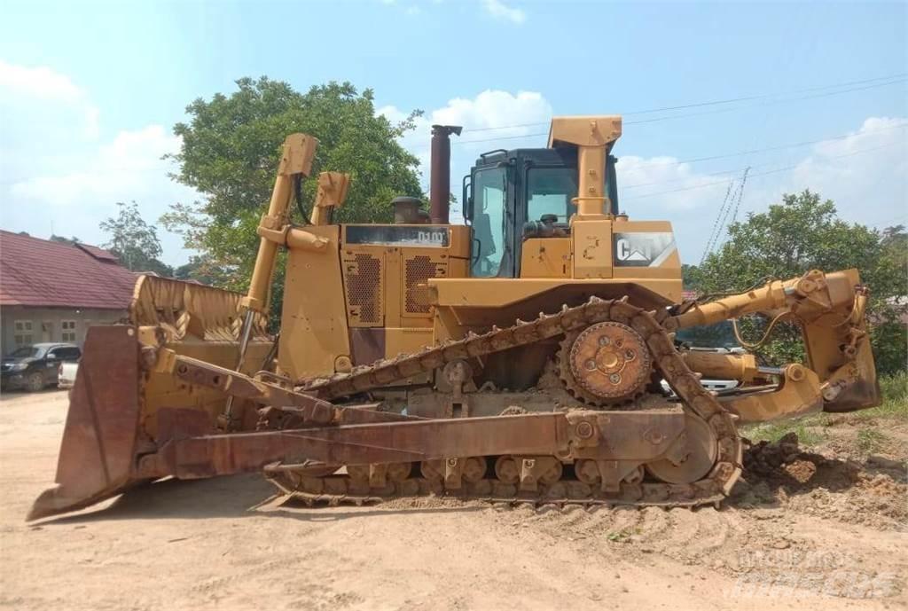 CAT D10T Crawler dozers