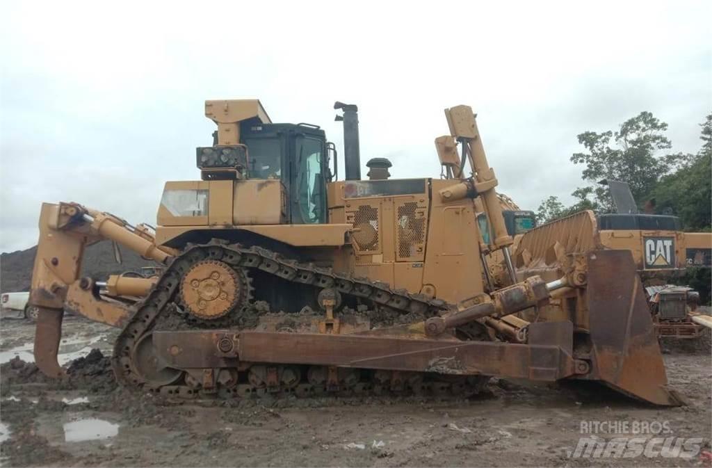 CAT D10T Crawler dozers
