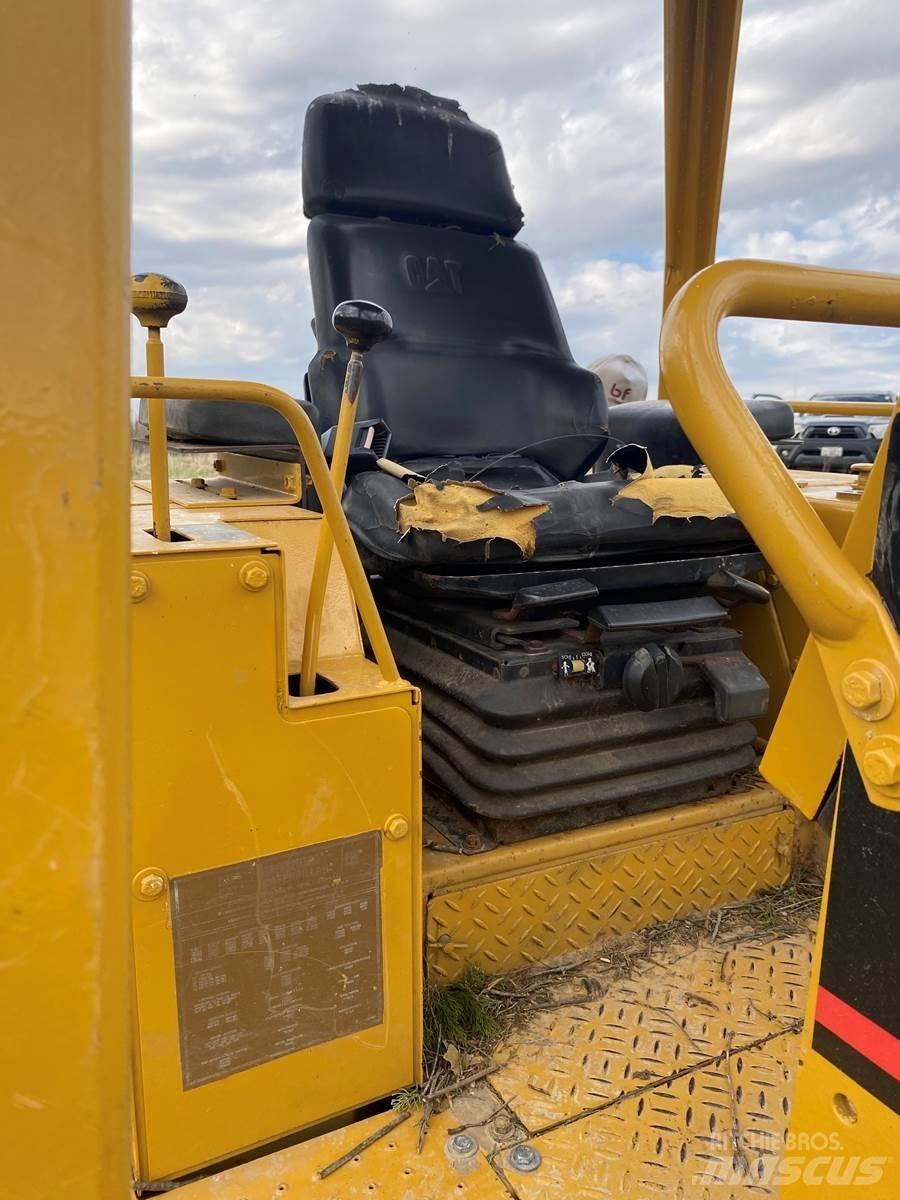 CAT D3C Crawler dozers