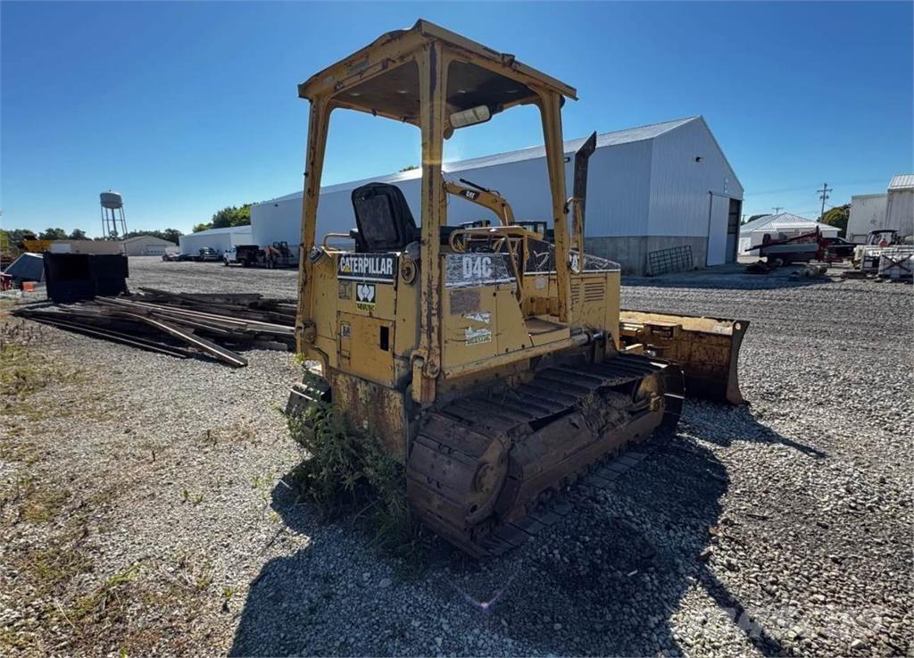 CAT D4C Crawler dozers