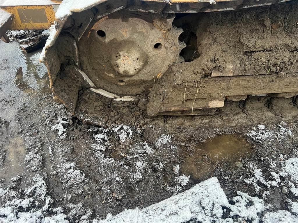 CAT D5C Crawler dozers
