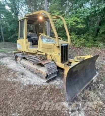 CAT D5G Crawler dozers