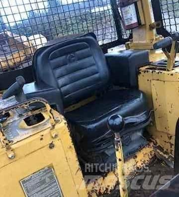 CAT D5H Crawler dozers