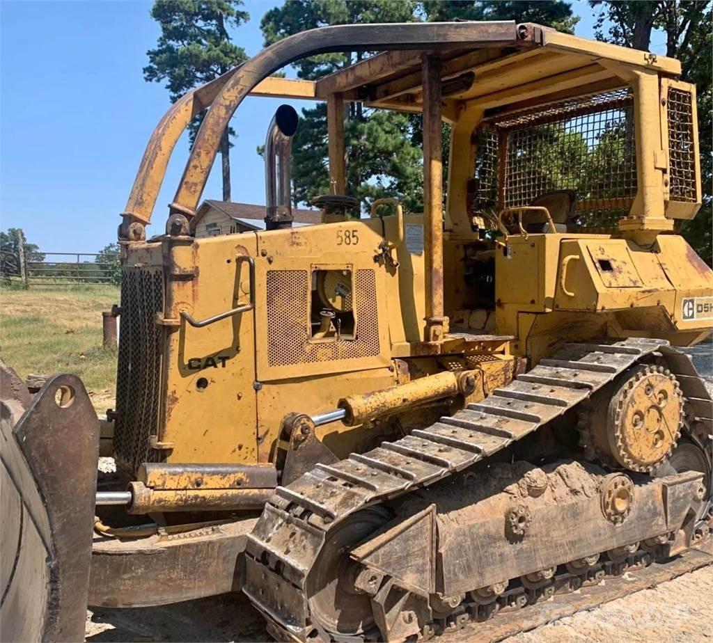 CAT D5H Crawler dozers