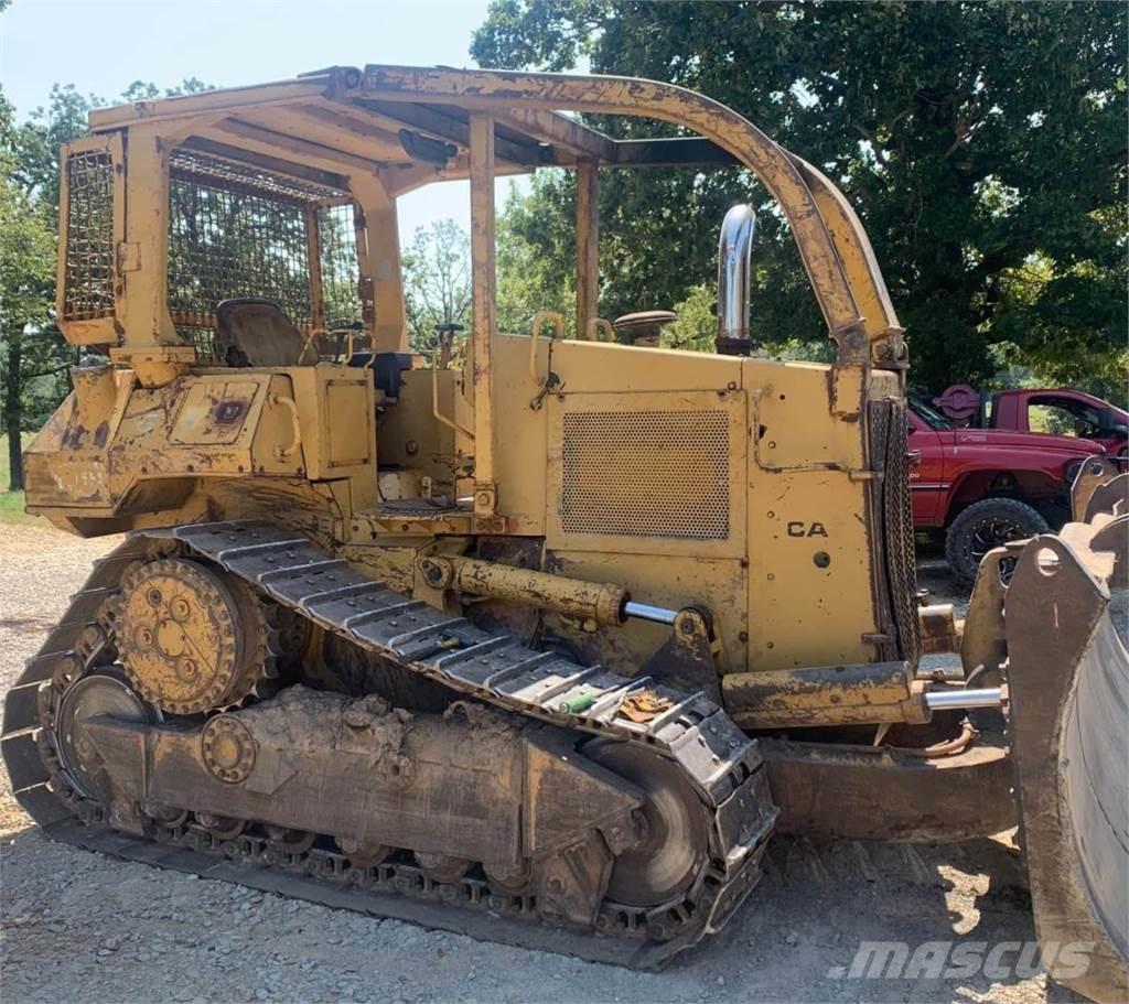 CAT D5H Crawler dozers