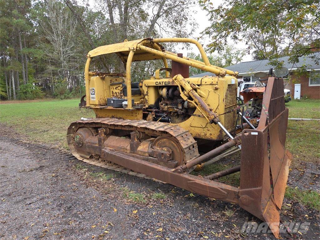 CAT D6C Crawler dozers