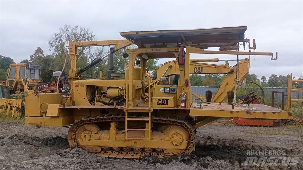 CAT D6D Crawler dozers