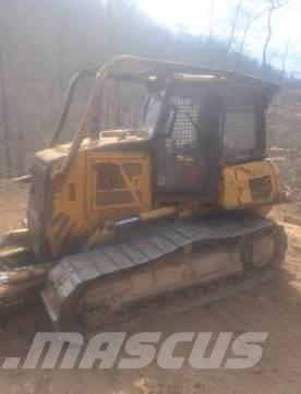 CAT D6K Crawler dozers
