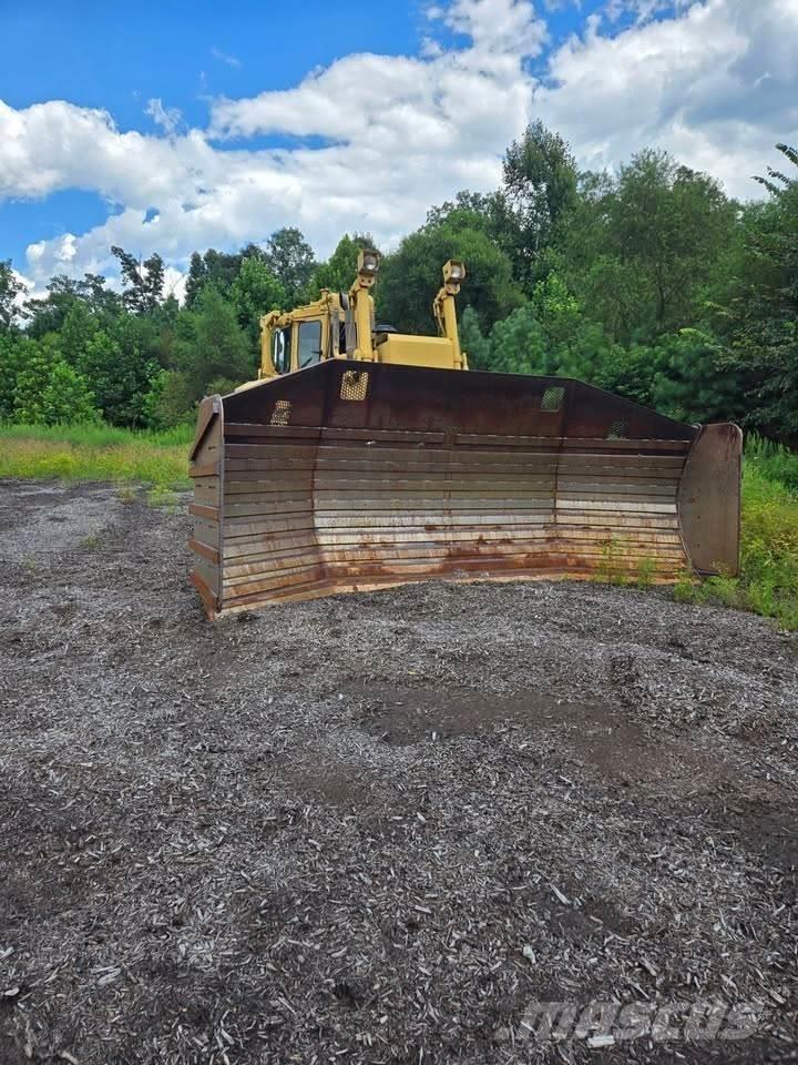 CAT D8N Crawler dozers