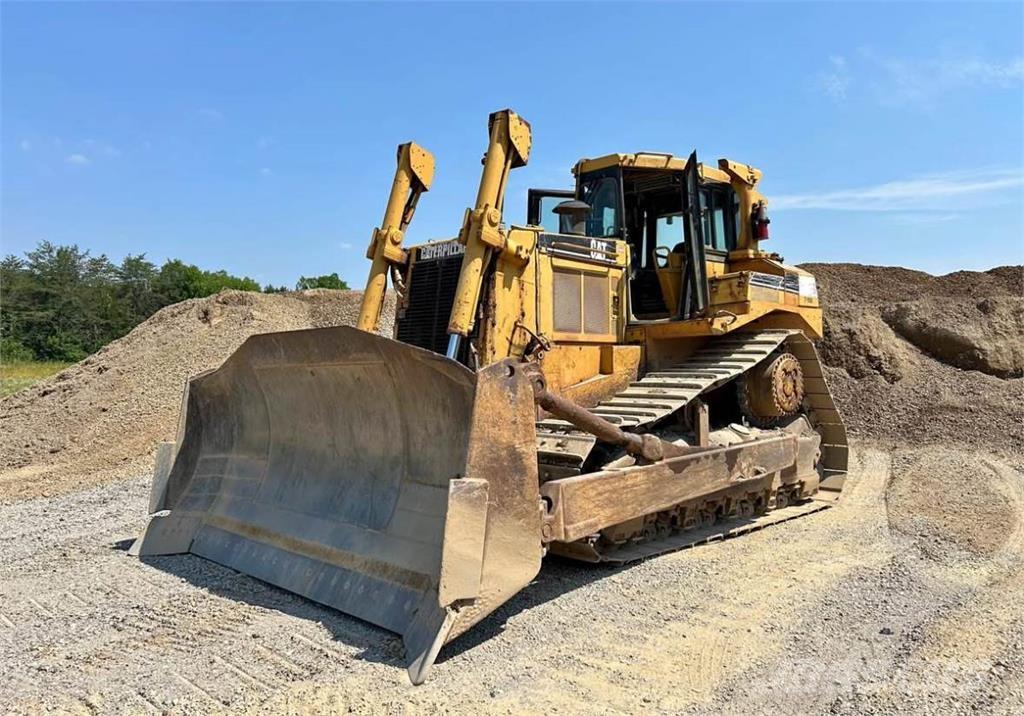 CAT D8N Crawler dozers