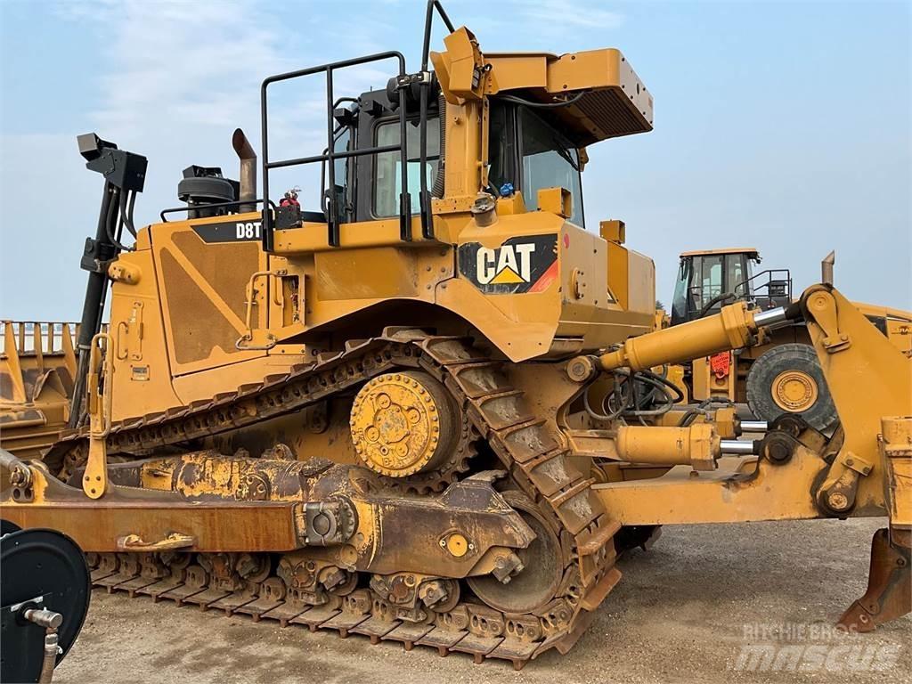 CAT D8T Crawler dozers