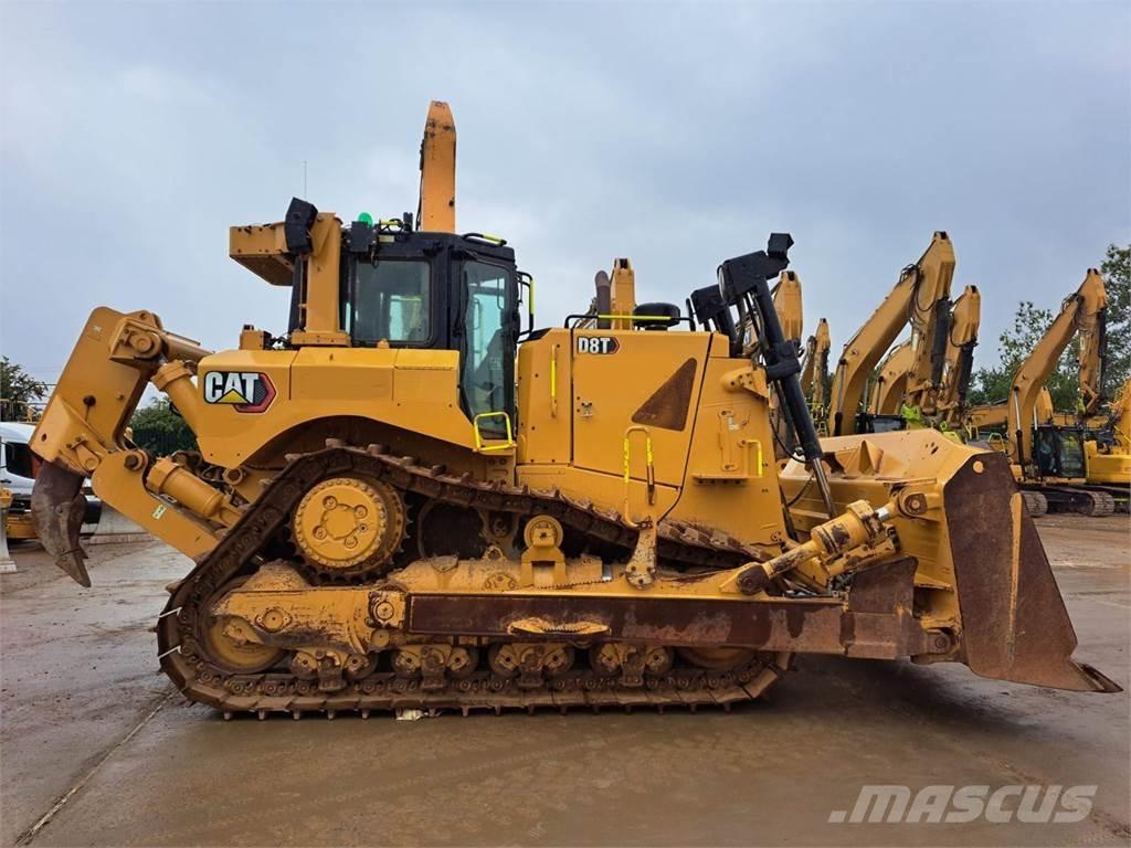 CAT D8T Crawler dozers