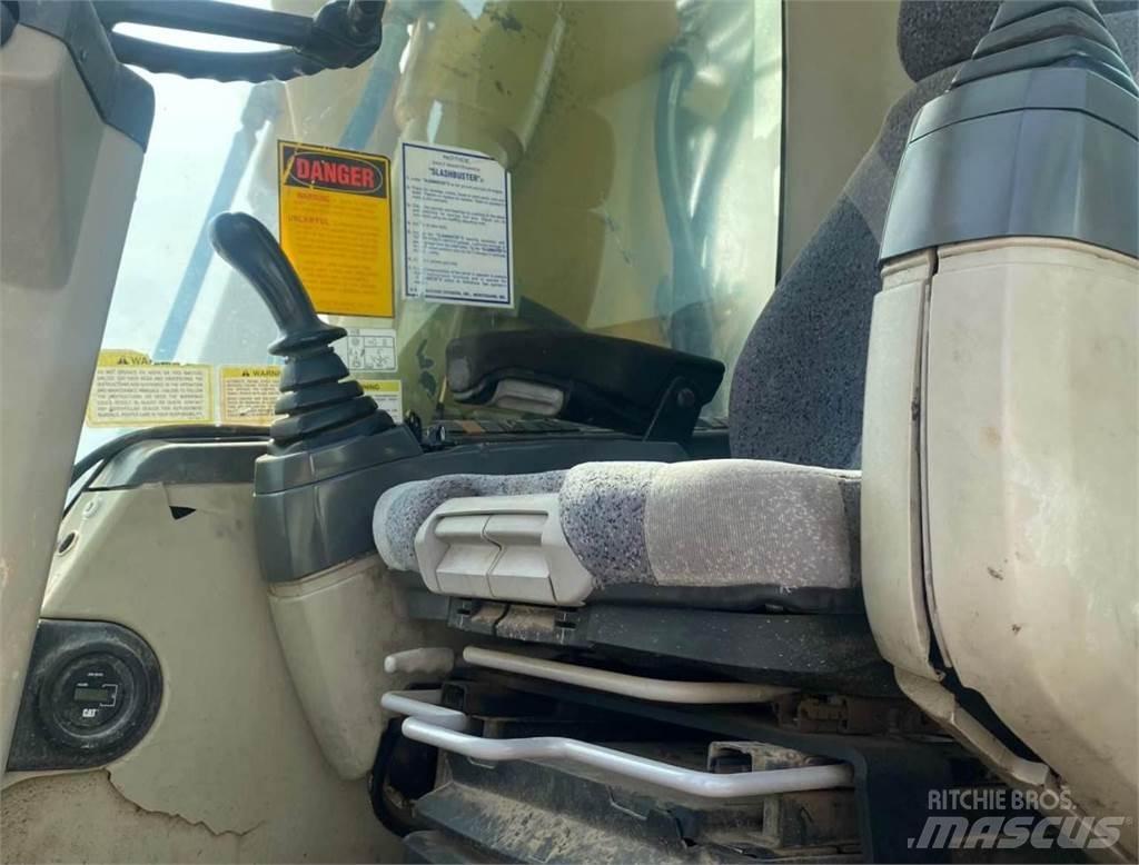 CAT M316C Wheeled excavators