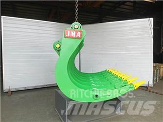 CAT Rake Rakes and tedders