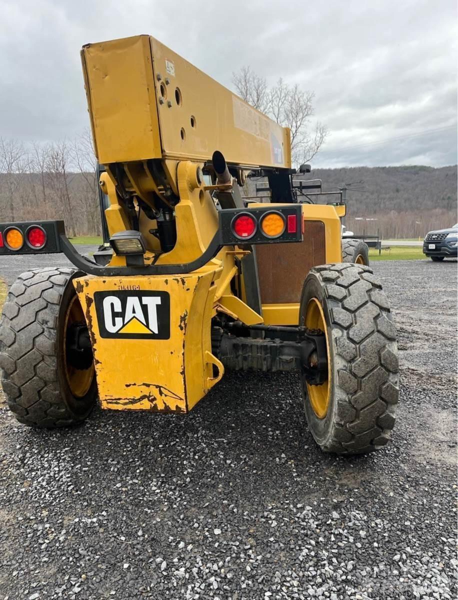 CAT TL943C Telescopic handlers