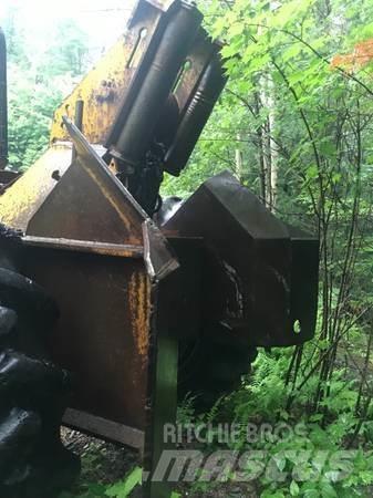 Clark 664 Skidders