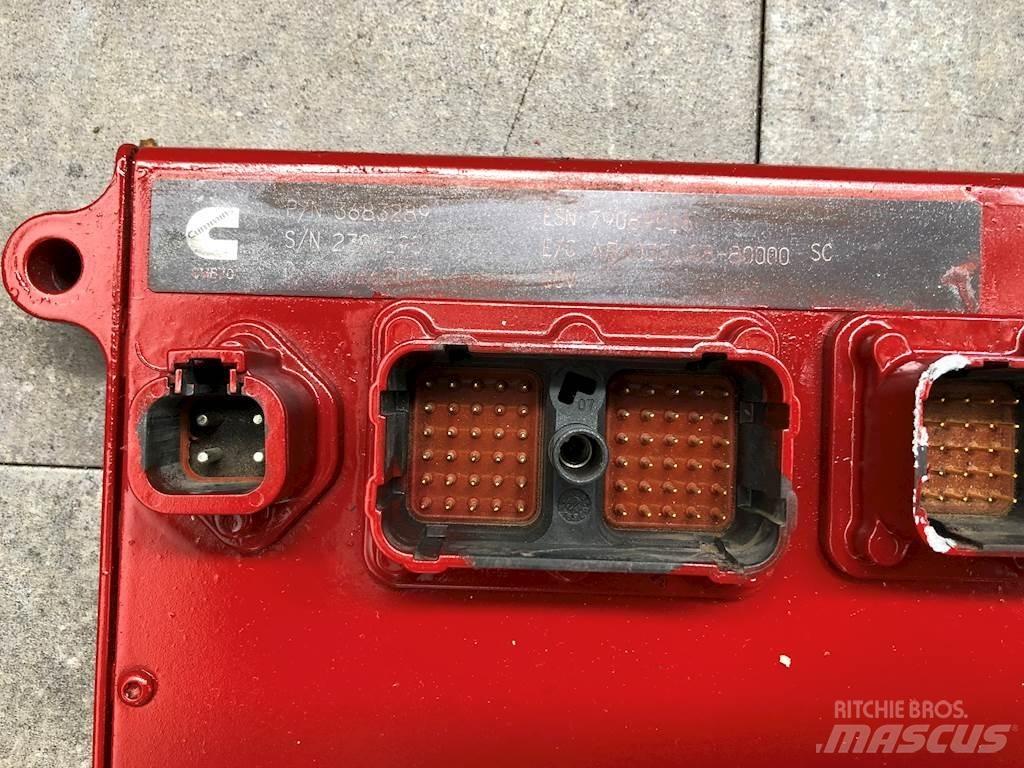Cummins ISX Electronics