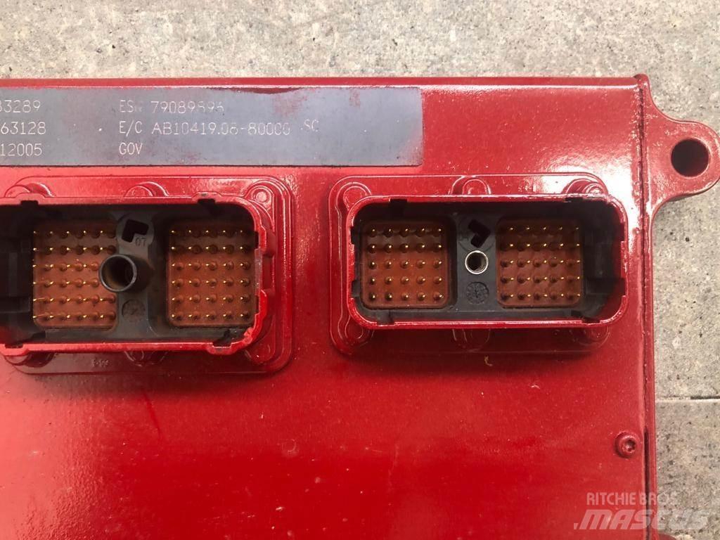 Cummins X15 Electronics
