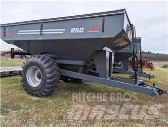 Demco 850 Grain / Silage Trailers